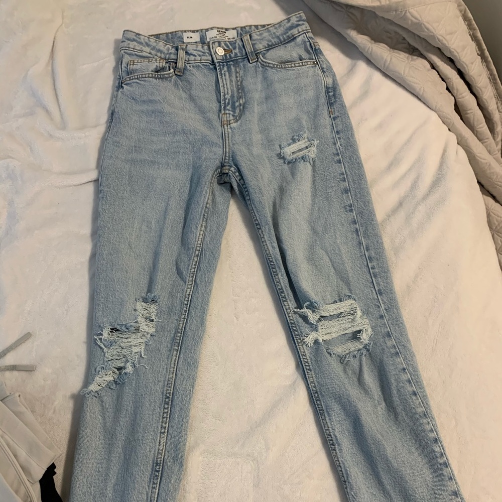 BERSHKA JEANS